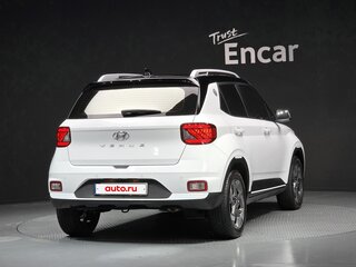 2023 Hyundai Venue I, белый, 1780000 рублей, вид 3