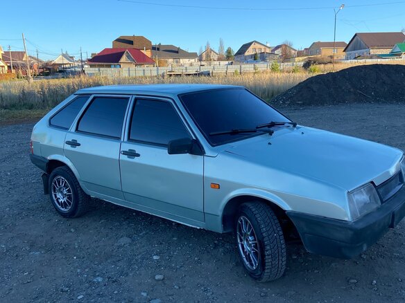 2003 Lada (ВАЗ) 21093i, зелёный, 117000 рублей - вид 3
