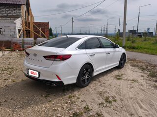 2019 Hyundai Sonata VII (LF) Рестайлинг, белый, 1750000 рублей, вид 5