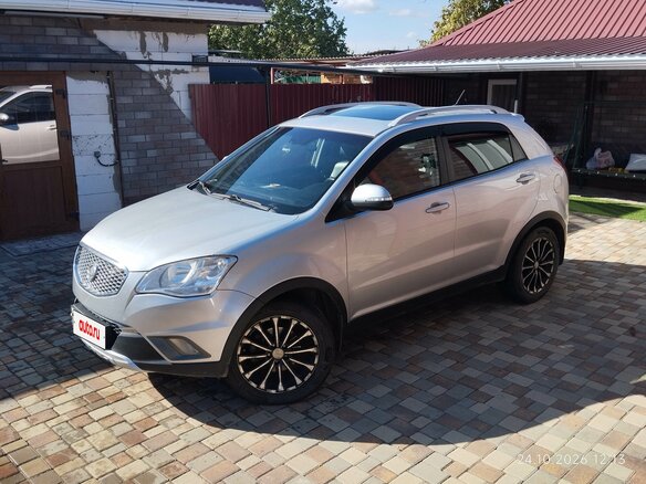 2012 SsangYong Actyon II, серебристый, 890000 рублей