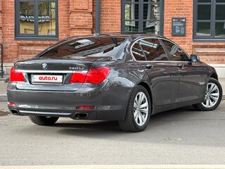 2011 BMW 7 серии Long 750Li xDrive V (F01/F02/F04), серый, 900000 рублей, вид 5