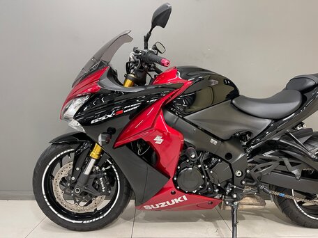 2017 Suzuki GSX-S 1000 F, красный, 795000 рублей, вид 5