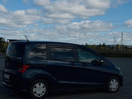 2011 Honda Freed I, синий, 910000 рублей, вид 2