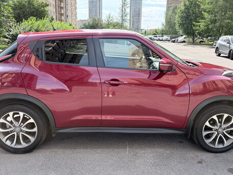 2017 Nissan Juke I Рестайлинг, красный, 1100000 рублей, вид 4