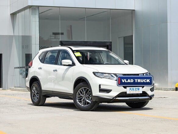 2025 Nissan X-Trail III Рестайлинг 2, белый, 2380000 рублей - вид 3