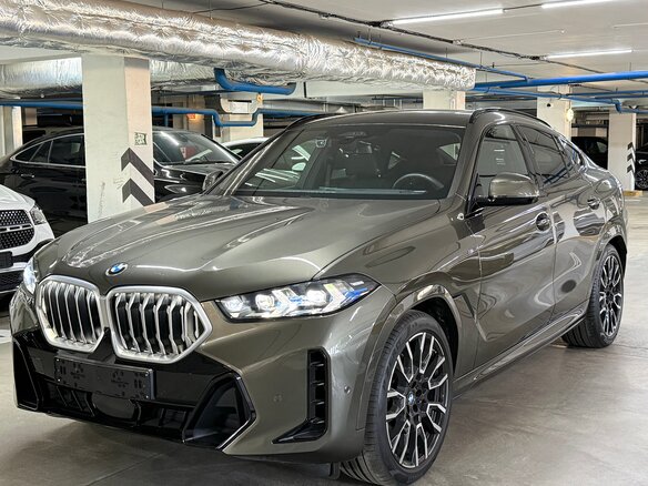 2024 BMW X6 40i III (G06) Рестайлинг, зелёный, 15795000 рублей