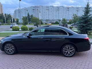 2023 Mercedes-Benz E-Класс 220 d V (W213, S213, C238) Рестайлинг, чёрный, 4300000 рублей, вид 4
