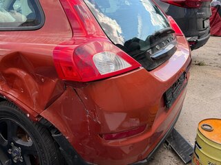 2010 Volvo C30 I Рестайлинг, оранжевый, 250000 рублей, вид 5