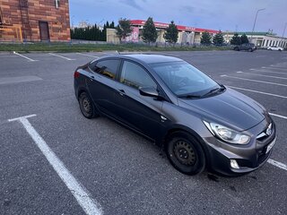 2012 Hyundai Solaris I, серый, 735000 рублей, вид 2