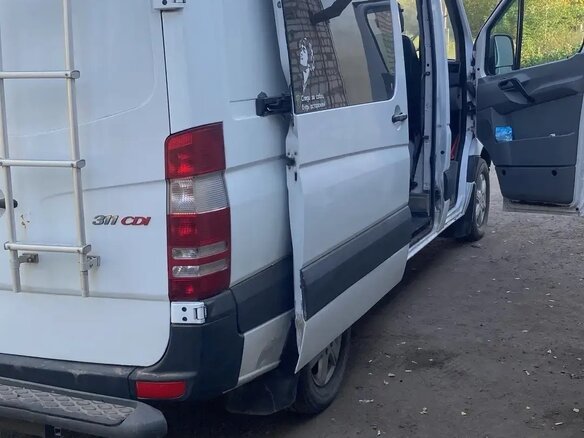 2008 Mercedes-Benz Sprinter, белый, 1350000 рублей - вид 3