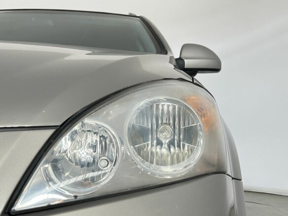 2009 Kia Ceed I, бежевый, 670000 рублей - вид 12