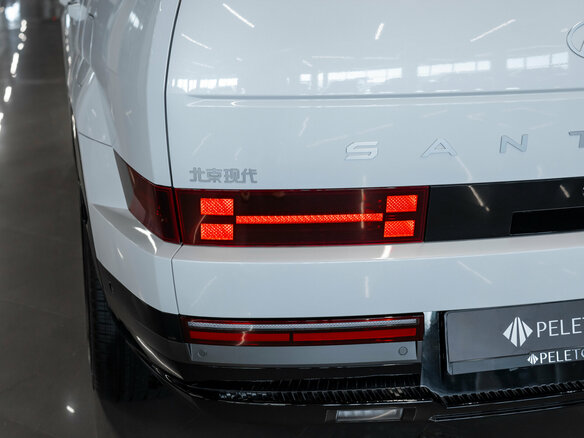2026 Hyundai Santa Fe V (MX5), белый, 5550000 рублей - вид 33