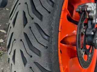 2020 KTM 890 Duke R, белый, 790000 рублей, вид 4