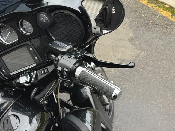 2017 Harley-Davidson CVO Street Glide, чёрный, 2550000 рублей - вид 6