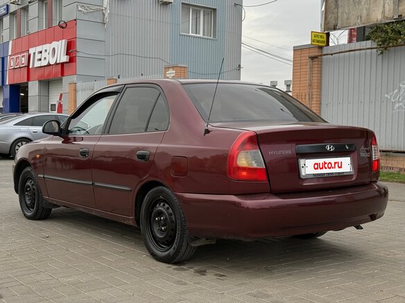 2011 Hyundai Accent ТагАЗ II, пурпурный, 430000 рублей - вид 6
