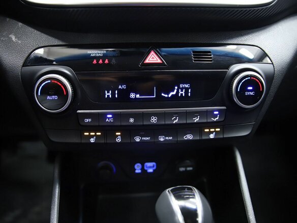 2018 Hyundai Tucson III Рестайлинг, чёрный, 2390000 рублей - вид 13