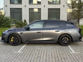 2026 Lynk & Co 07 GT I Рестайлинг, чёрный, 4849000 рублей, вид 4
