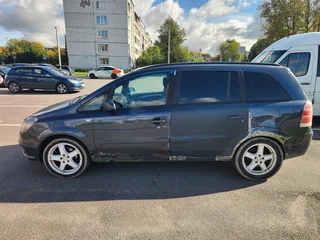 2007 Opel Zafira B, серый, 150000 рублей, вид 2