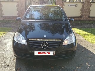 2011 Mercedes-Benz A-Класс 180 II (W169) Рестайлинг, чёрный, 850000 рублей, вид 2