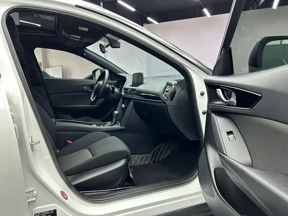 2022 Mazda CX-4 I Рестайлинг, белый, 2300700 рублей - вид 15