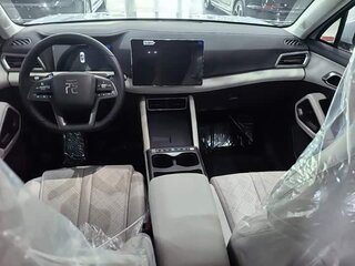 2026 BYD Yuan Up 45.12 kWh, белый, 1980000 рублей, вид 2
