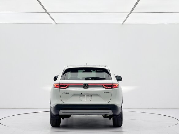 2023 Honda Vezel II, белый, 1695007 рублей - вид 6