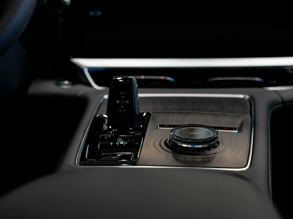 2026 Geely Monjaro I Рестайлинг, белый, 4599990 рублей - вид 24