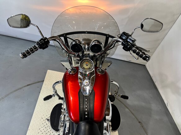 2012 Harley-Davidson Heritage, пурпурный, 660000 рублей - вид 19