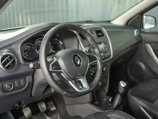 2020 Renault Sandero Stepway II Рестайлинг, белый, 1420000 рублей, вид 5