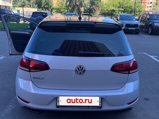 2018 Volkswagen Golf VII Рестайлинг, серый, 2050000 рублей, вид 3