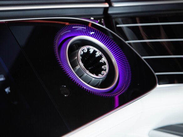 2026 Mercedes-Benz Maybach S-Класс 580 II (Z223) Рестайлинг, чёрный, 43500000 рублей - вид 26