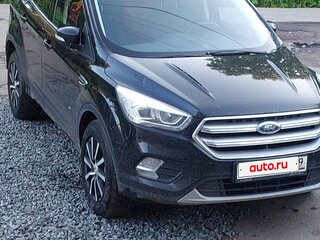 2018 Ford Kuga II Рестайлинг, чёрный, 1250000 рублей, вид 5