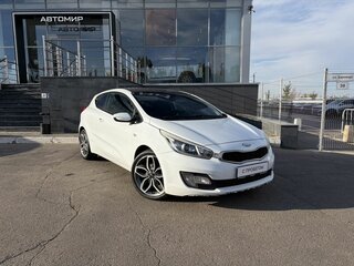 2013 Kia Ceed II, белый, 930000 рублей, вид 3