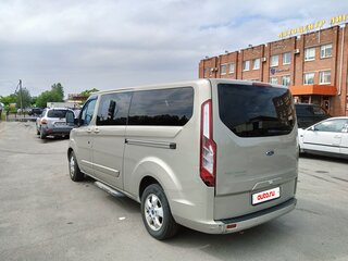 2017 Ford Tourneo Custom LWB I Рестайлинг, бежевый, 2600000 рублей, вид 4