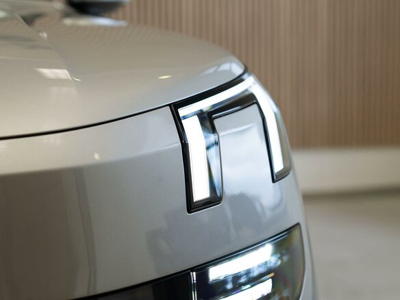 2026 Lynk & Co 900, серый, 8300000 рублей - вид 6