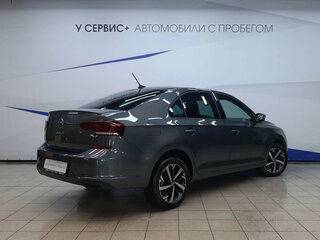 2021 Volkswagen Polo VI, серый, 1659000 рублей, вид 3