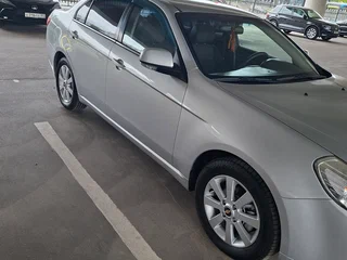 2011 Chevrolet Epica V250 Рестайлинг, серый, 900000 рублей, вид 5