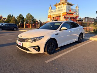 2019 Kia Optima IV Рестайлинг, белый, 1735000 рублей, вид 1