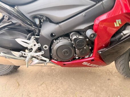 2017 Suzuki GSX-S 1000 F, красный, 750000 рублей, вид 5