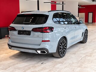 2026 BMW X5 40i IV (G05/G18) Рестайлинг, серый, 13900002 рублей, вид 2