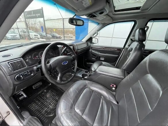 2004 Ford Explorer III, серый, 800000 рублей - вид 4