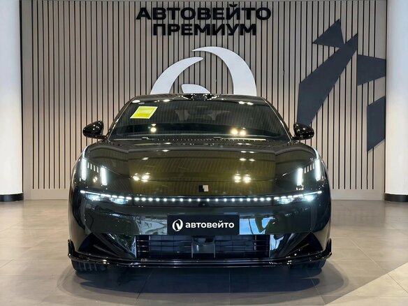 2026 Lynk & Co 10 38.2 kWh, зелёный - вид 11