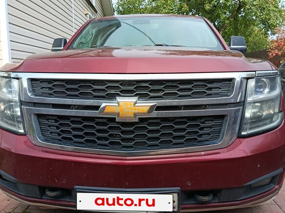 2016 Chevrolet Tahoe IV, красный, 2200000 рублей - вид 1