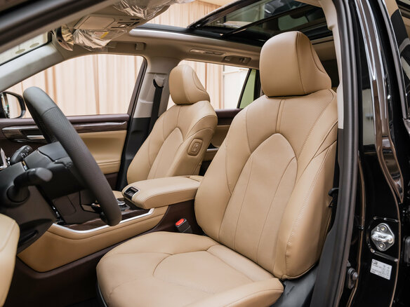 2026 Toyota Highlander IV (XU70), чёрный - вид 13
