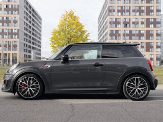 2019 Mini Hatch JCW III (F55/F56) Рестайлинг, серый, 3380000 рублей, вид 5