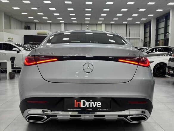 2025 Mercedes-Benz GLC Coupe 300 II (C254), серебристый, 9000000 рублей - вид 4