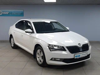 2019 Skoda Superb III, белый, 2000000 рублей, вид 3