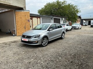 2019 Volkswagen Polo V Рестайлинг, серебристый, 1190000 рублей, вид 2