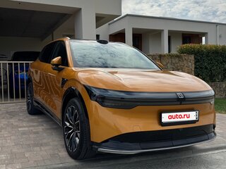 2024 Zeekr 7X 100 kWh I, золотистый, 5690000 рублей, вид 2