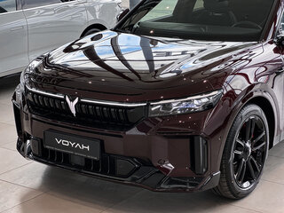 2026 Voyah Free I Рестайлинг, красный, 6940000 рублей, вид 5